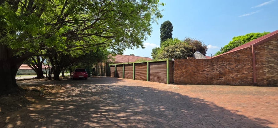 1 Bedroom Property for Sale in Meerhof North West